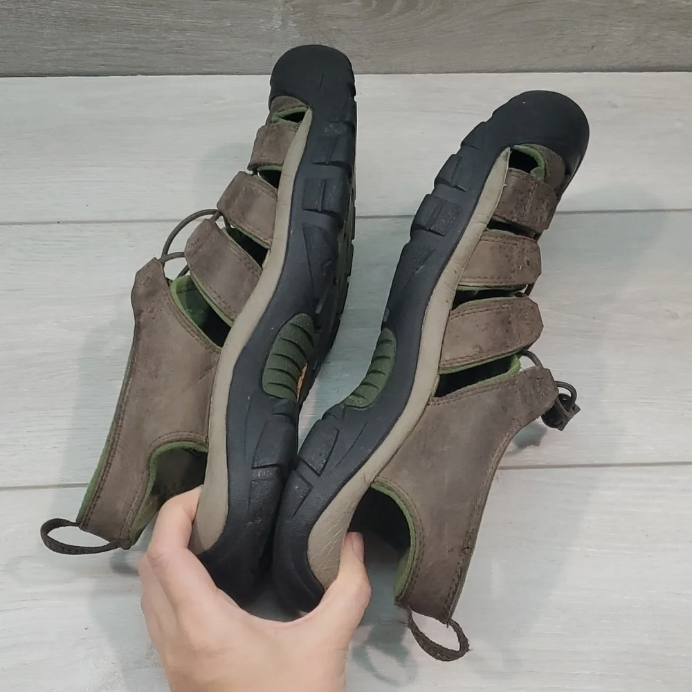 Keen Mens Outdoor Newport Hiking Comfort Waterproof Sandals shoes sz 11
